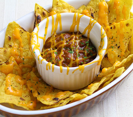 スパイシーチーズナチョス