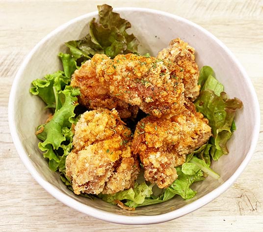 ピリ辛台湾唐揚げ丼