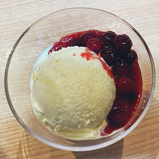 バニラアイス&ベリー