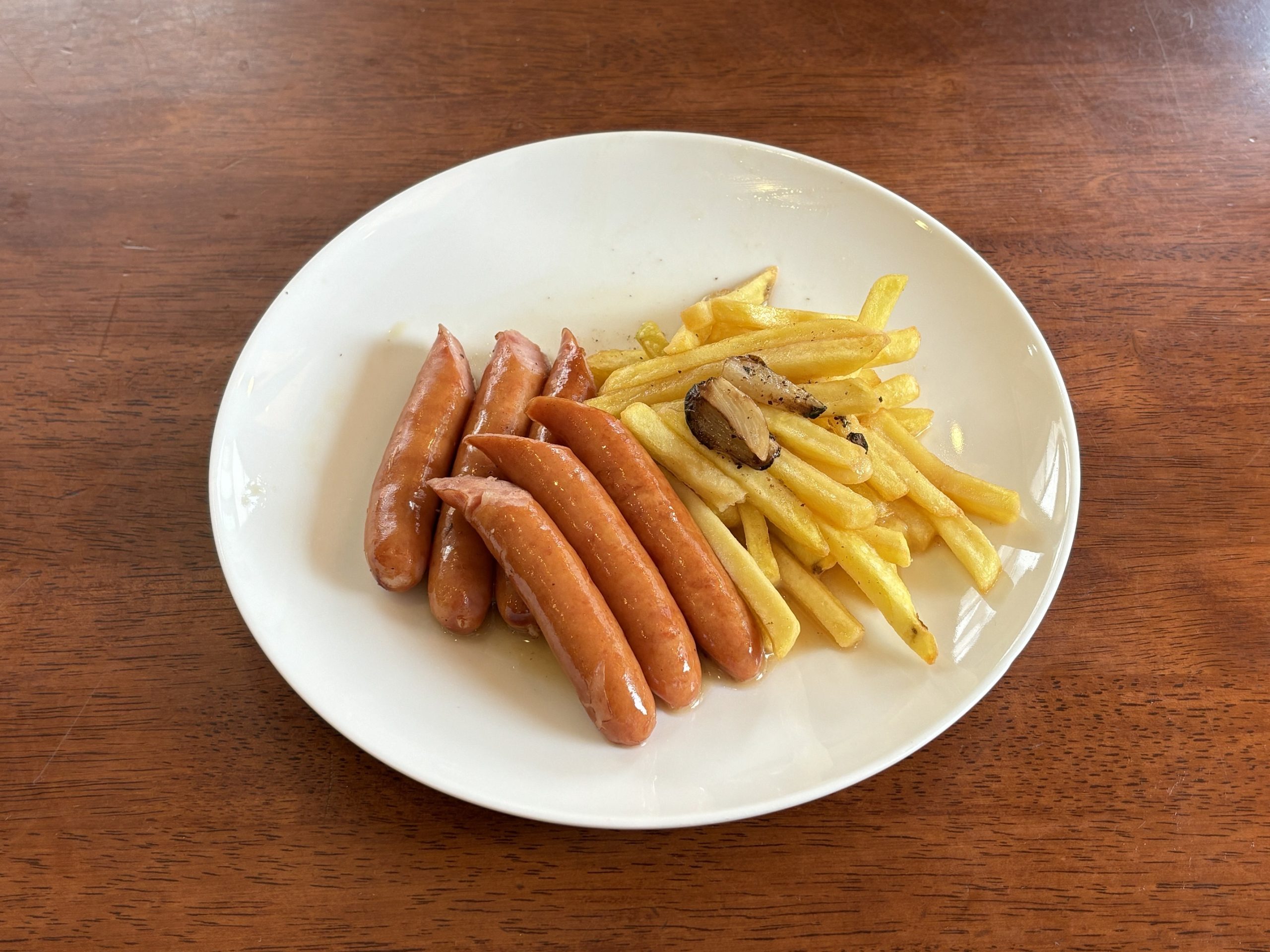 サルチシャスアルビーノ